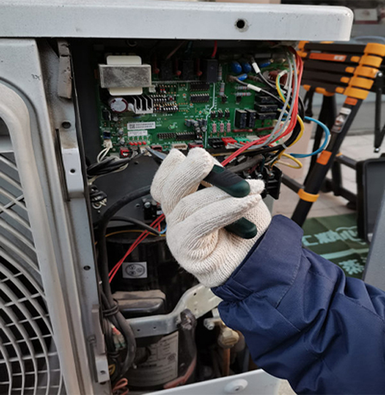  港口维修空调不制热